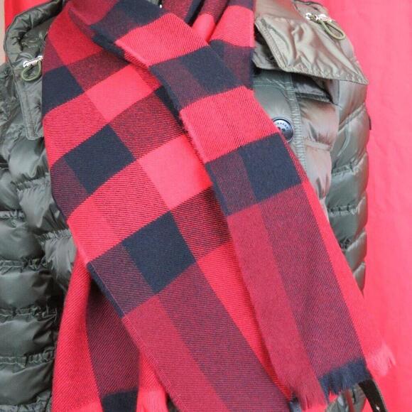 πNWOTπBurberry Lash Fringe Giant Red Wool Cashmere Nova Check Exploded Scarf 1 - Picture 10 of 12